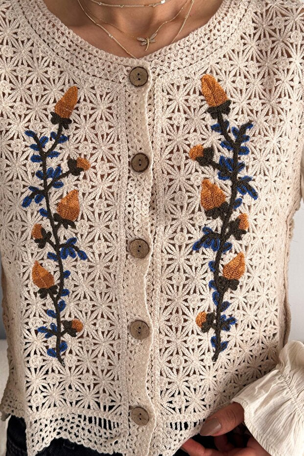 Sharenn Floral Nakış İşlemeli Düğmeli Örme Hırka