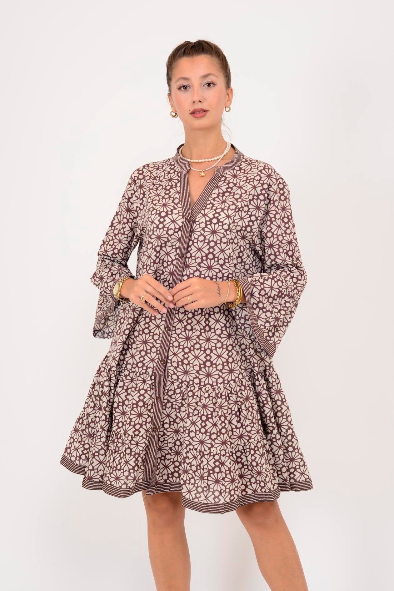 Sharenn Floral İllüstrasyonlu Midi Boy Akışkan Elbise